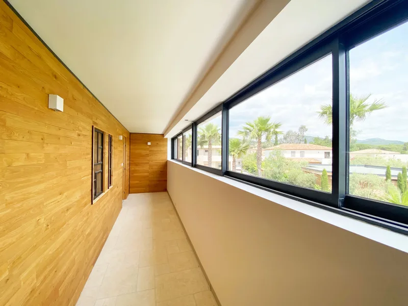 NEW HOUSE, SWIMMING POOL, GRIMAUD