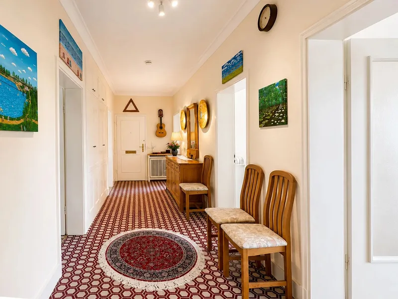 ELEGANT APARTMENT IN OTHMARSCHEN – SOUTH-FACING TERRACE, POOL & SAUNA