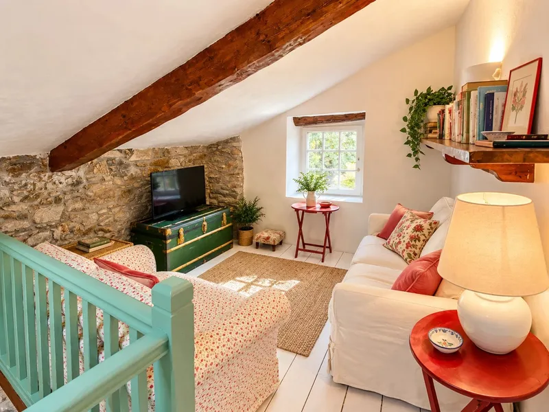 Provençal stone Bastide with private vineyards in Cogolin