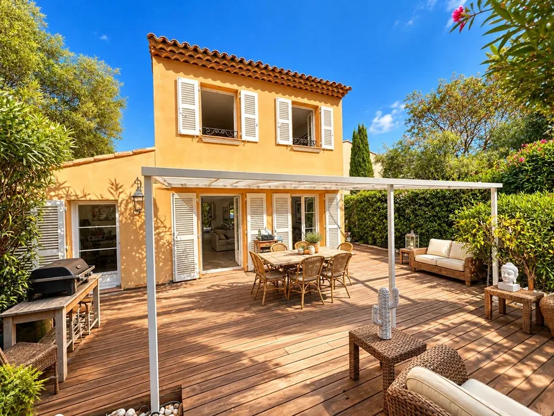 EXCLUSIVITÉ - VILLA INDIVIDUELLE DANS UN DOMAINE SÉCURISÉ AVEC PISCINE