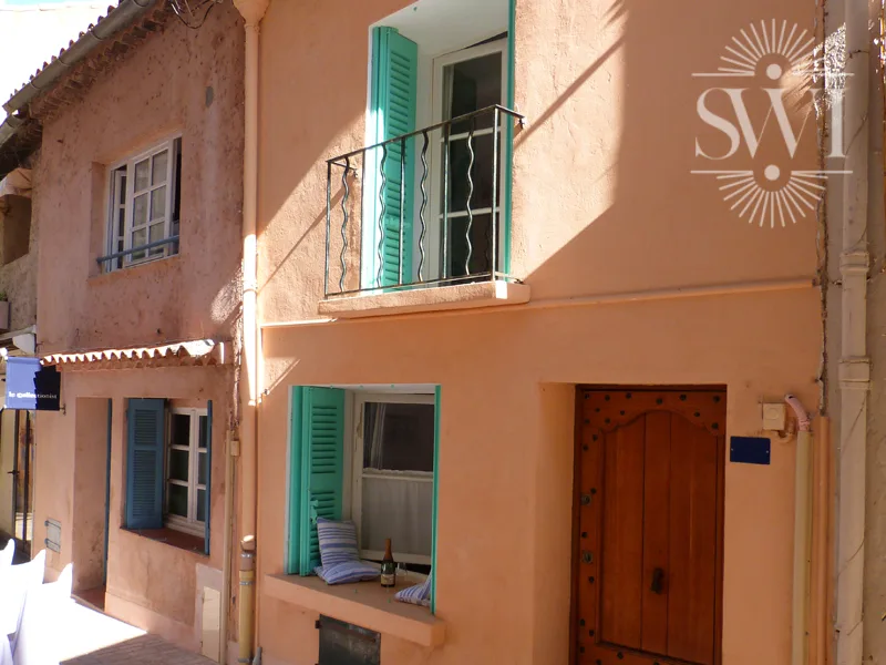 TOWNHOUSE WITH TROPEZIAN TERRACE
