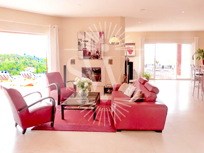 VILLA WITH MAGNIFICENT PANORAMIC SEA VIEW