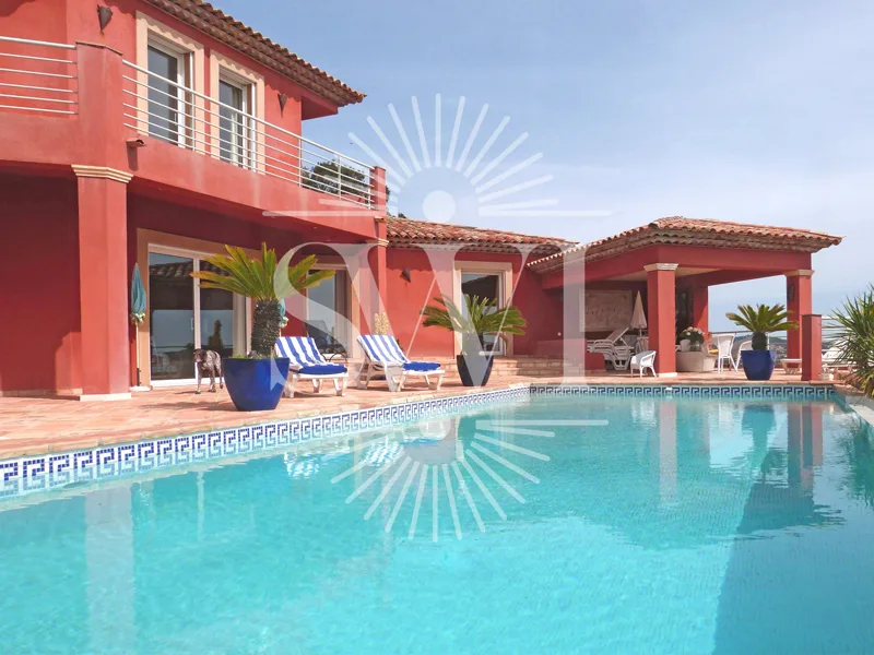 VILLA WITH MAGNIFICENT PANORAMIC SEA VIEW