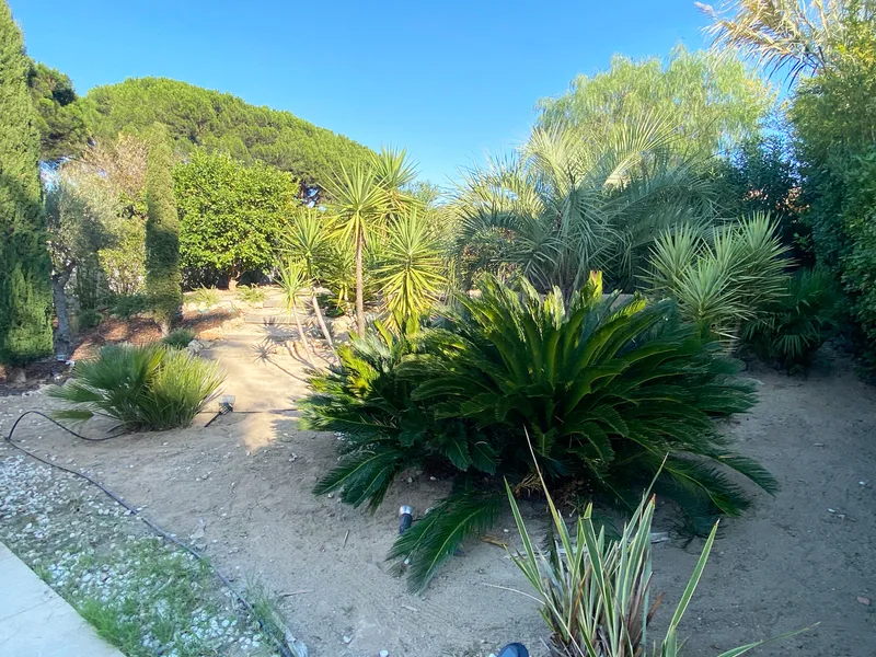 NEUE VILLA, NAHE STRAND UND DORF