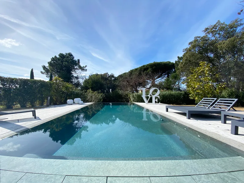 WUNDERSCHÖNE VILLA, 3 SCHLAFZIMMER, POOL