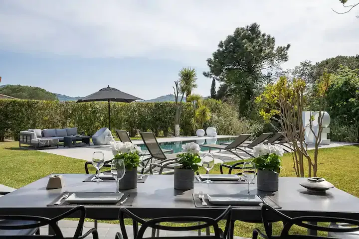 WUNDERSCHÖNE VILLA, 3 SCHLAFZIMMER, POOL
