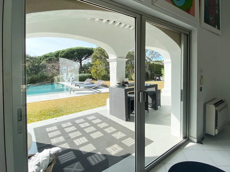WUNDERSCHÖNE VILLA, 3 SCHLAFZIMMER, POOL
