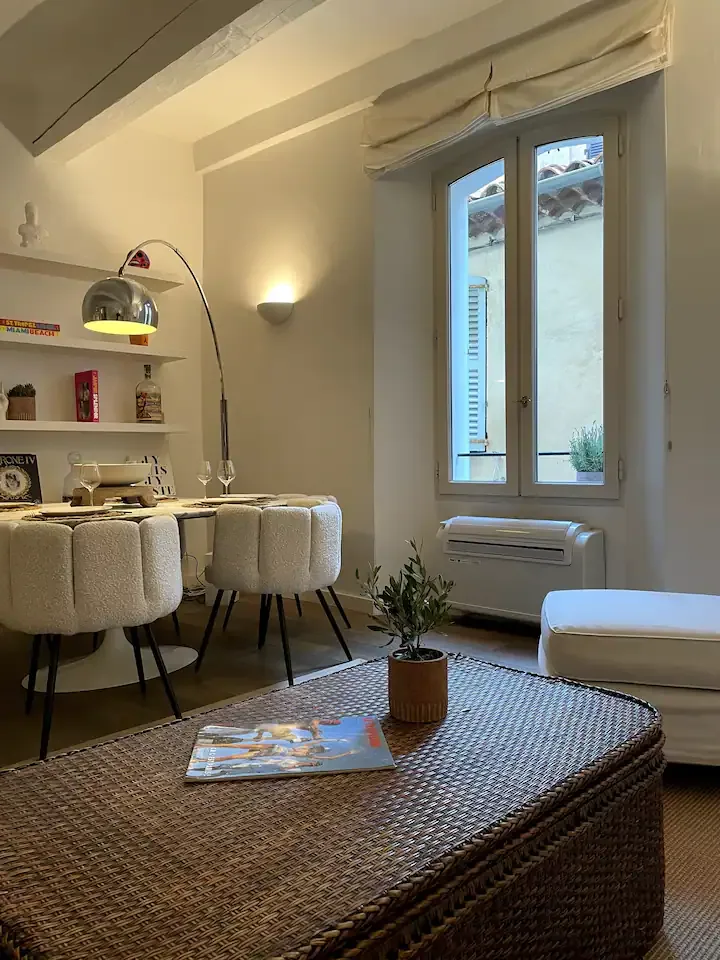 Superbe appartement, vieille ville de Saint-Tropez