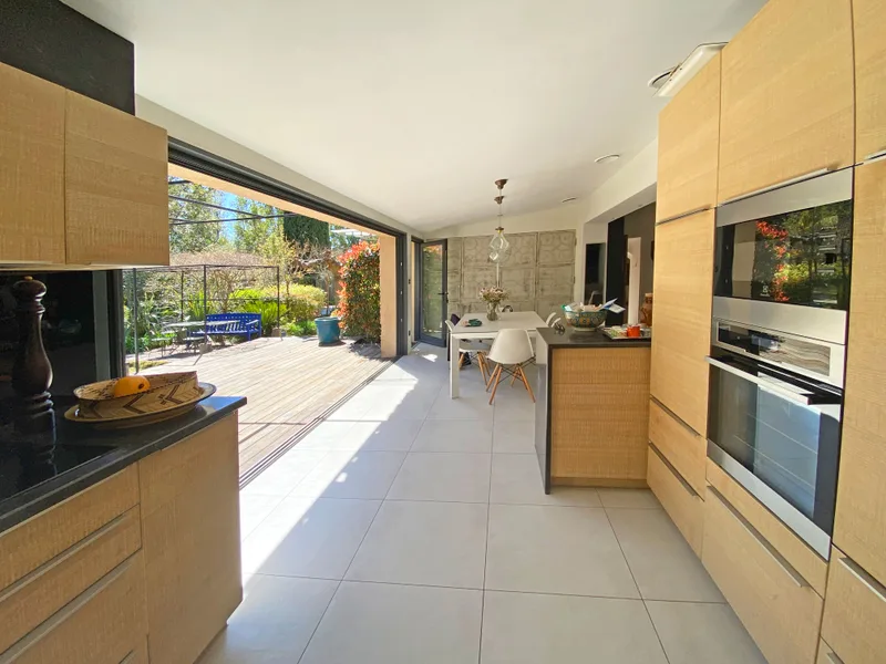 150m to the Beach Canoubiers, Beautiful villa with 5 bedrooms