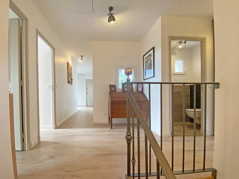PROPERTY WITH VILLA, POOL AND 3 MAZETS