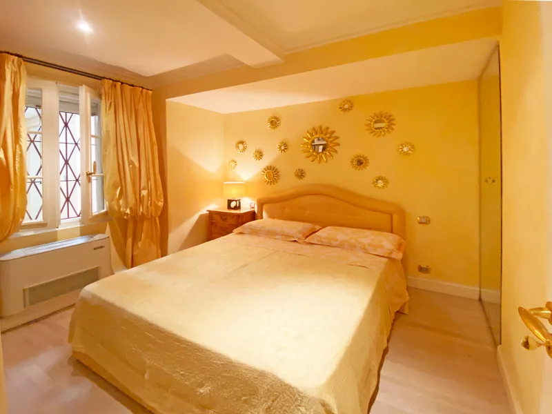 STANDING WOHNUNG IM HERZEN VON ST TROPEZ