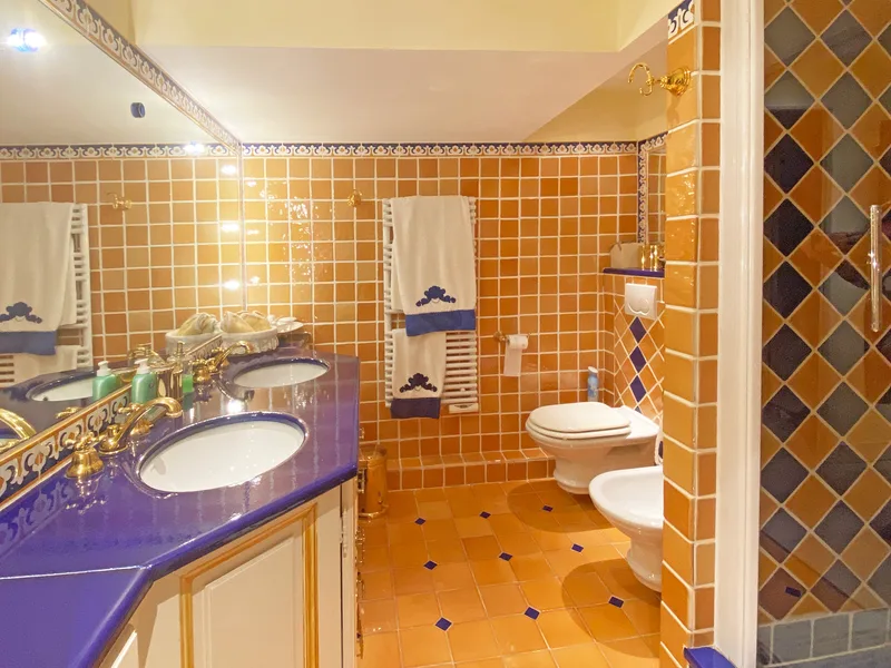 STANDING WOHNUNG IM HERZEN VON ST TROPEZ