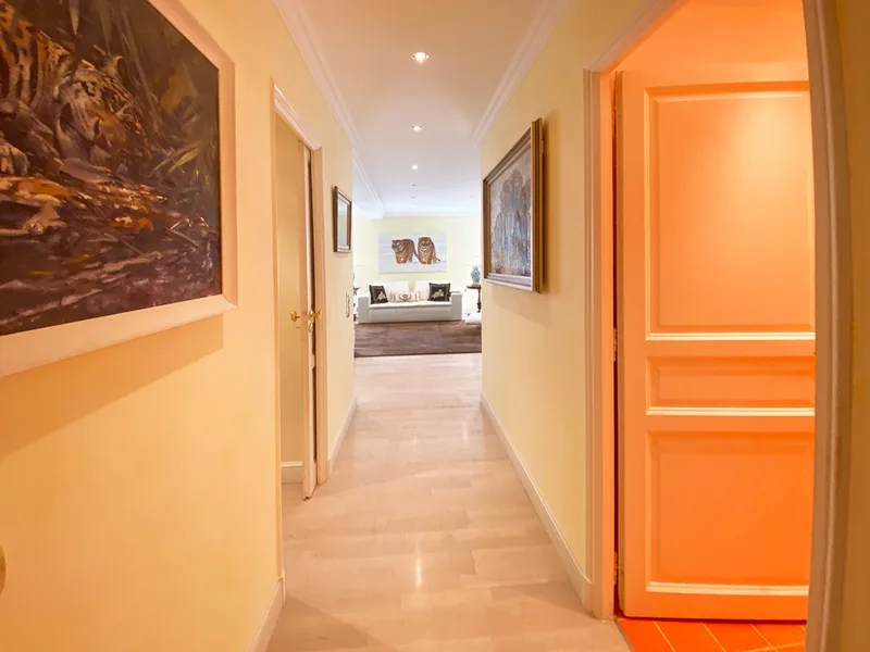 STANDING WOHNUNG IM HERZEN VON ST TROPEZ