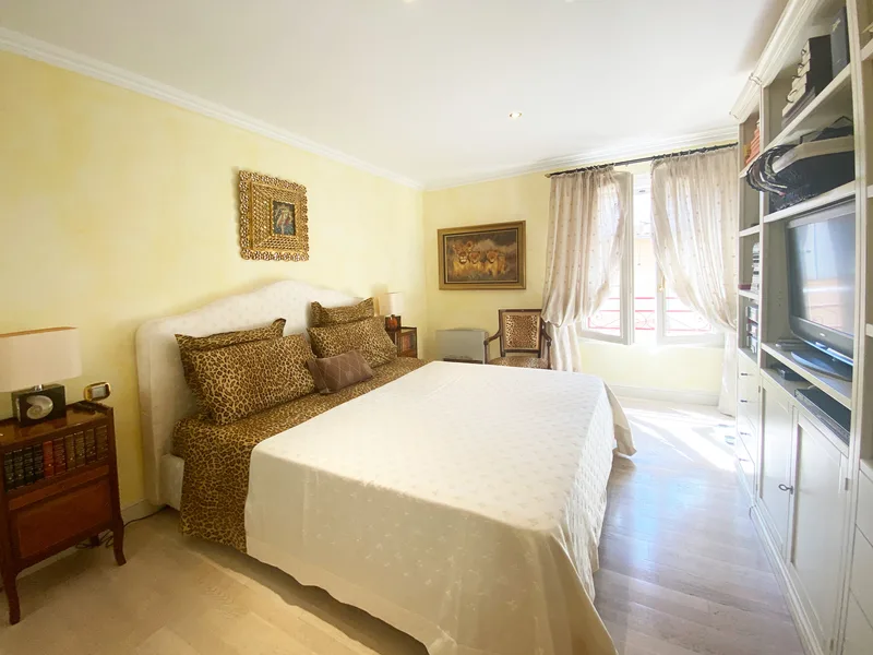 STANDING WOHNUNG IM HERZEN VON ST TROPEZ