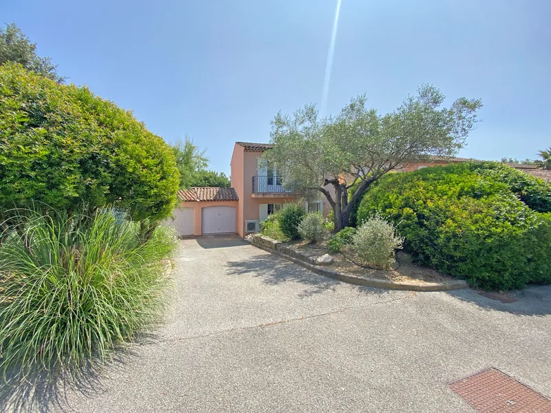 SOLD - HOUSE IN A QUIET LOCATION WITH QUALITY FEATURES