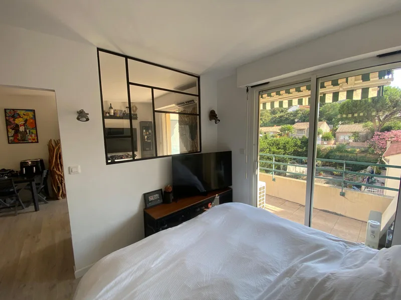 CHARMING APARTMENT WITH BALCONY - CAVALAIRE CENTRE
