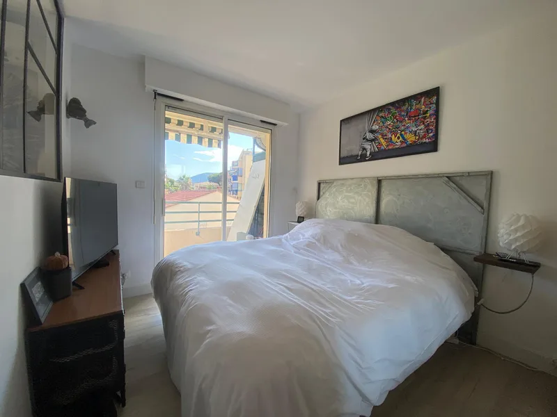 CHARMING APARTMENT WITH BALCONY - CAVALAIRE CENTRE