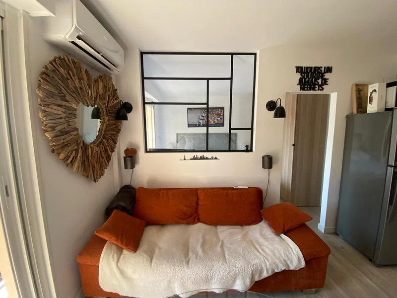 CHARMING APARTMENT WITH BALCONY - CAVALAIRE CENTRE