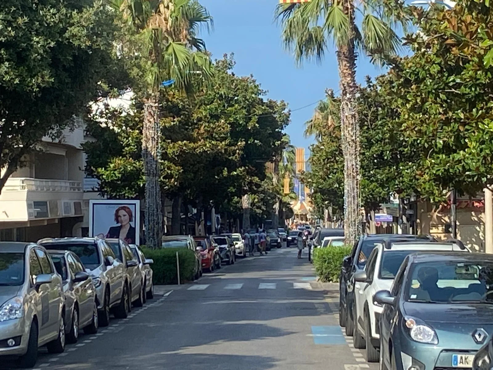 CHARMING APARTMENT WITH BALCONY - CAVALAIRE CENTRE