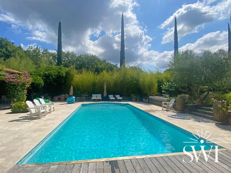 HIGH-QUALITY VILLA WITH HEATED POOL – GULF OF SAINT-TROPEZ