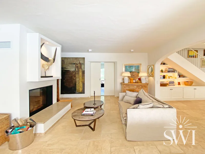 HIGH-QUALITY VILLA WITH HEATED POOL – GULF OF SAINT-TROPEZ