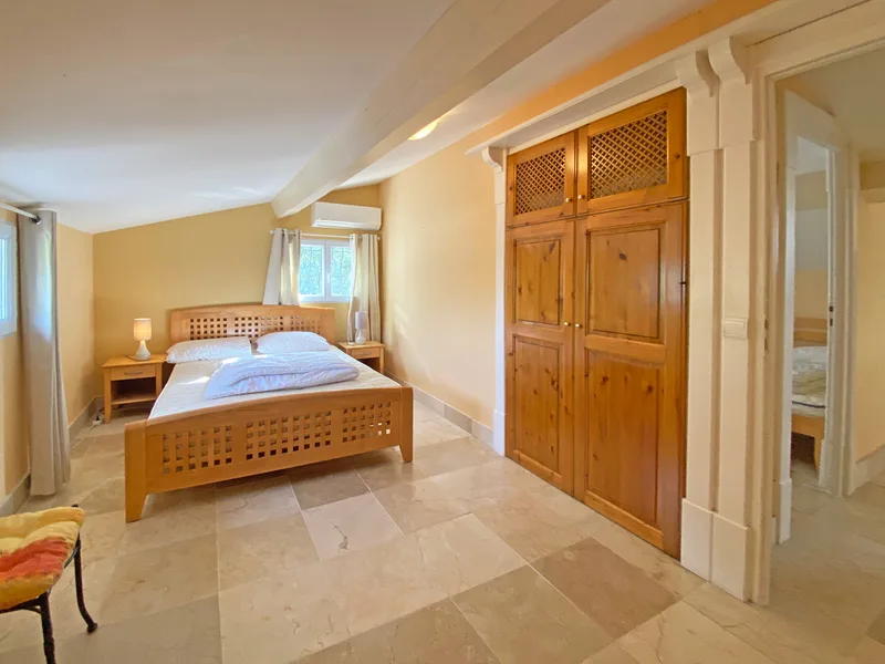 EXCLUSIVE LISTING – PROVENÇAL BASTIDE IN GRIMAUD, NEAR THE BEACH
