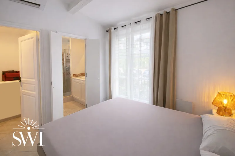 FURNISHED GEM WITH GOLF VIEW