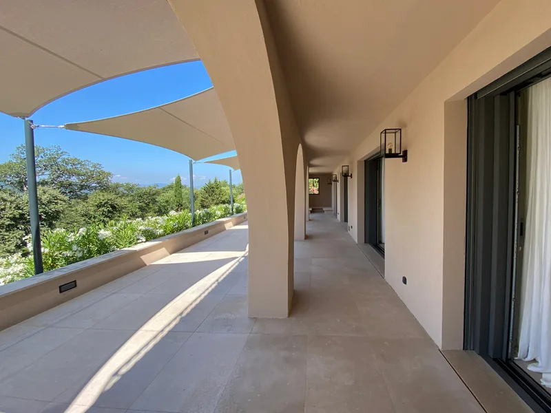 LUXURY JEWEL WITH MAGNIFICENT SEA VIEW, WALKING DISTANCE TO THE VILLAGE