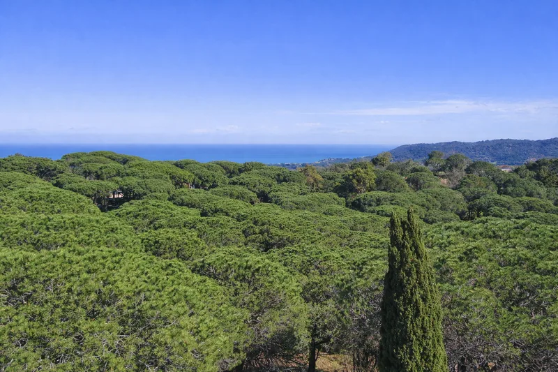 SCHÖNES ANWESEN MIT PANORAMABLICK, MEER UND NATUR