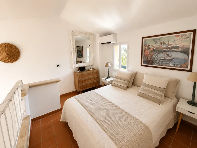 RAMATUELLE — APARTMENT WITHIN WALKING DISTANCE OF THE BEACH